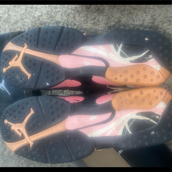 Jordan Pink & Black Retro 8 low - Picture 6 of 6